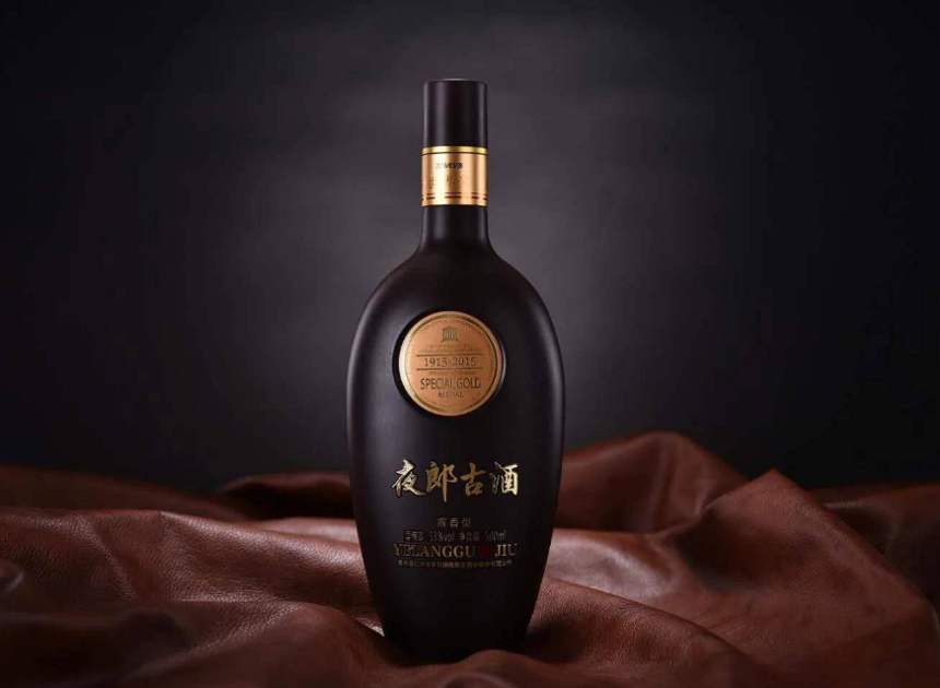 中国酒业30年纪念酒发布盛典在京举行